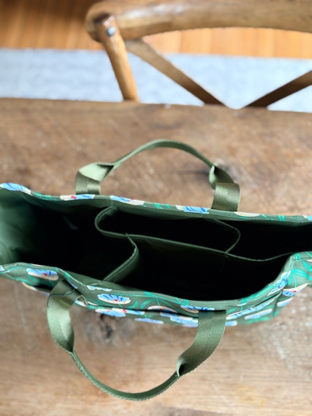 Vera Bradley Green Floral Organizer Tote